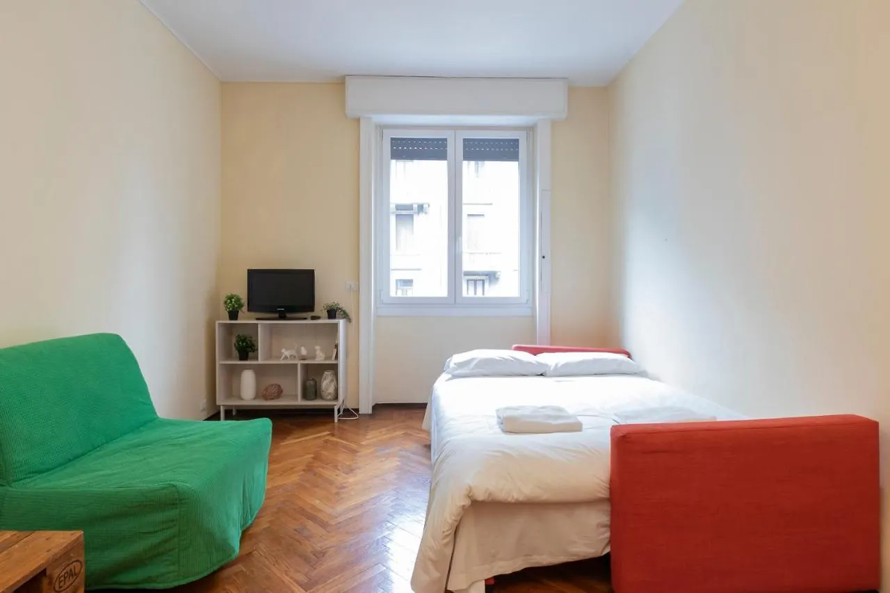 Renovated Apartment Close To Central Station Ponte Seveso 42 Milan Italy