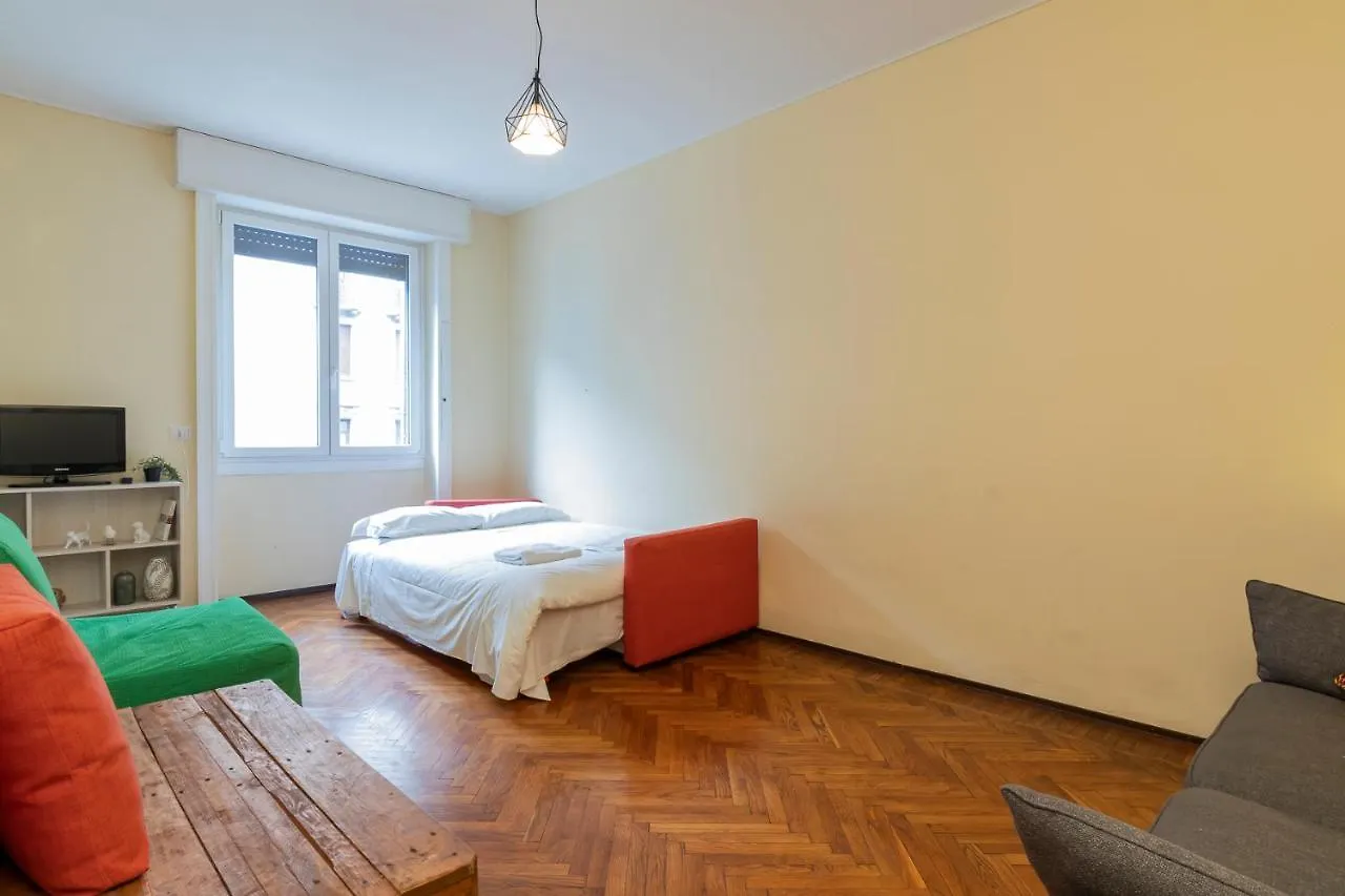 Renovated Apartment Close To Central Station Ponte Seveso 42 Milan Italy
