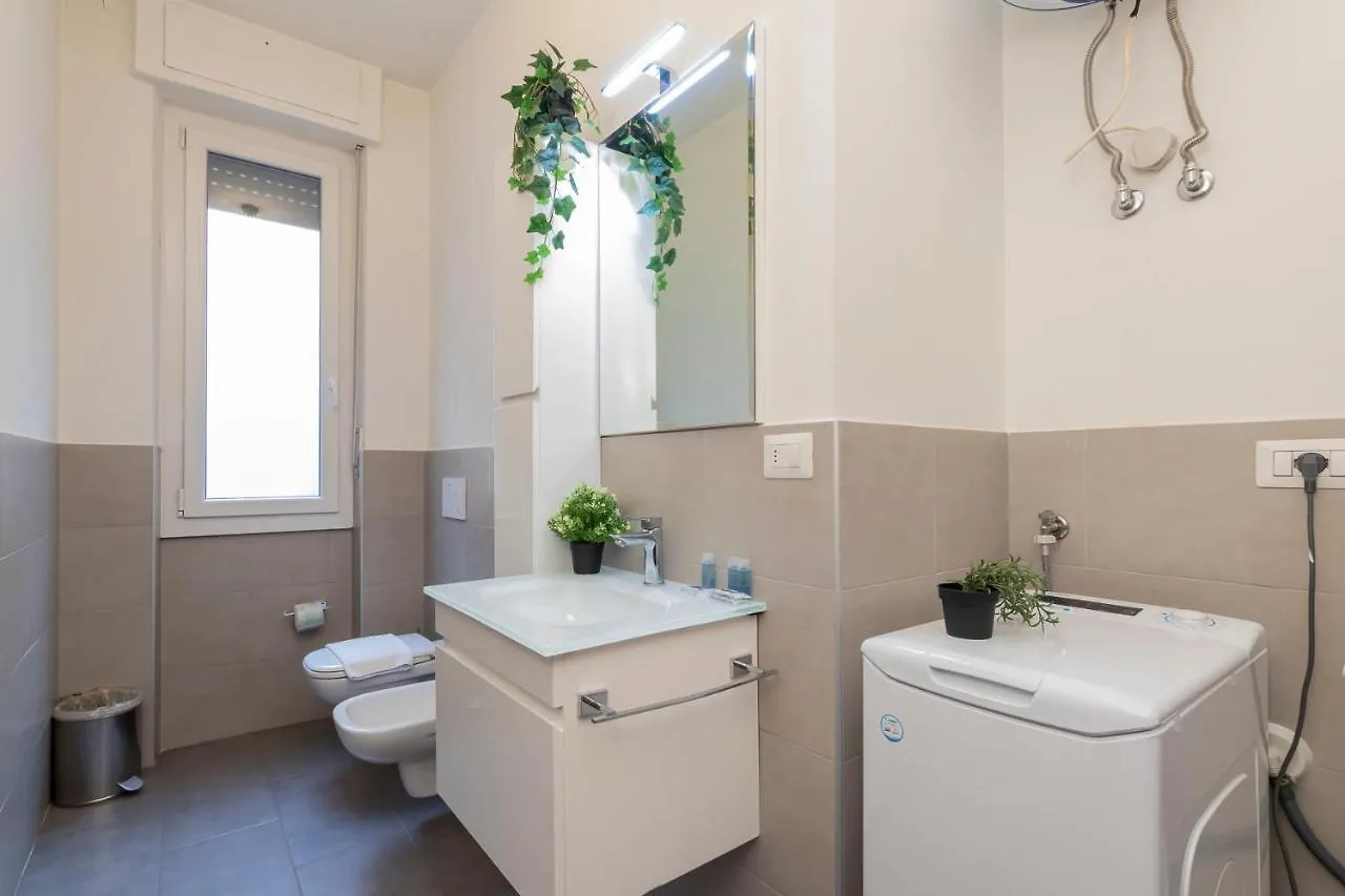 Renovated Apartment Close To Central Station Ponte Seveso 42 Milan Italy