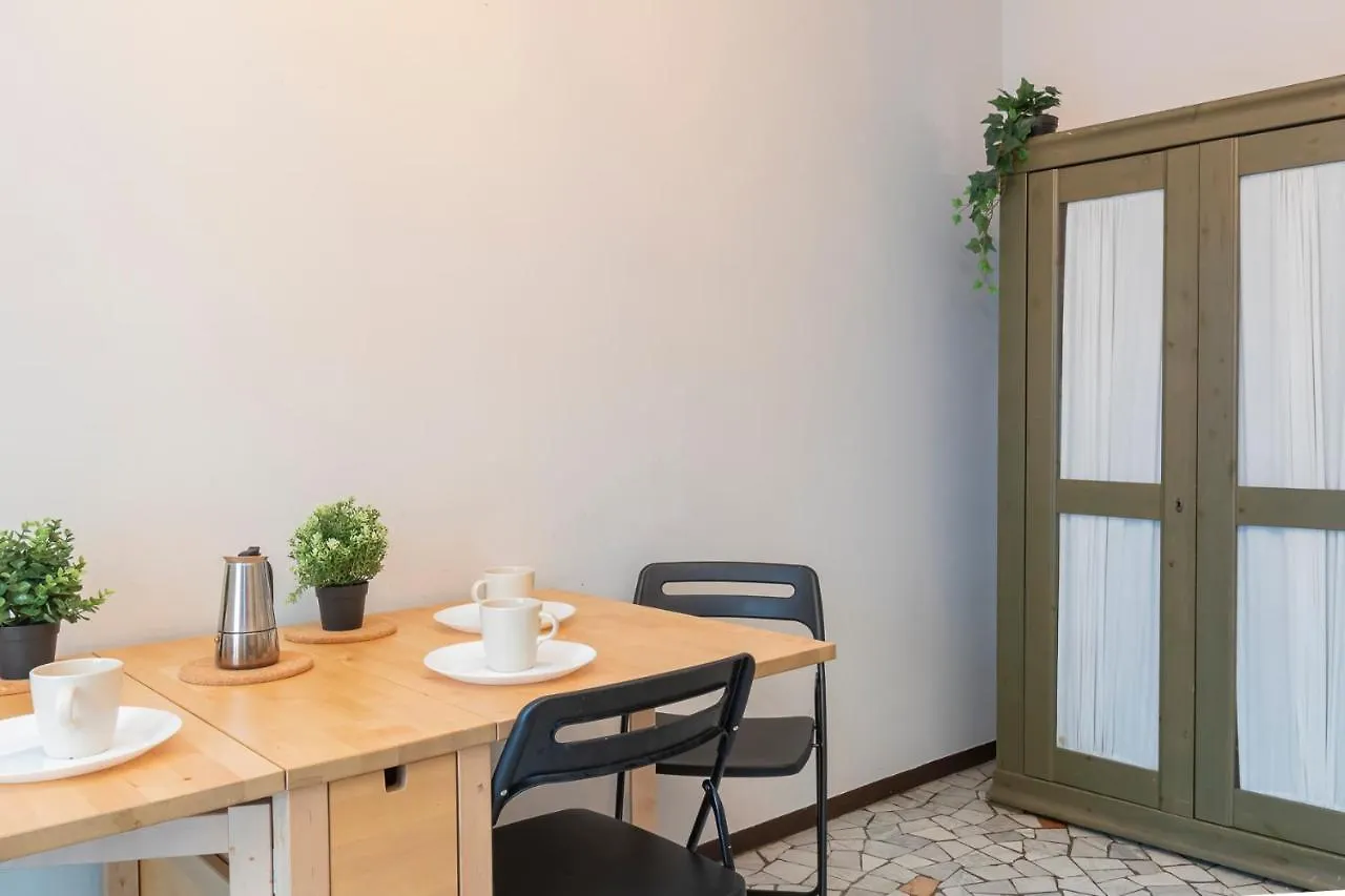 Renovated Apartment Close To Central Station Ponte Seveso 42 Milano