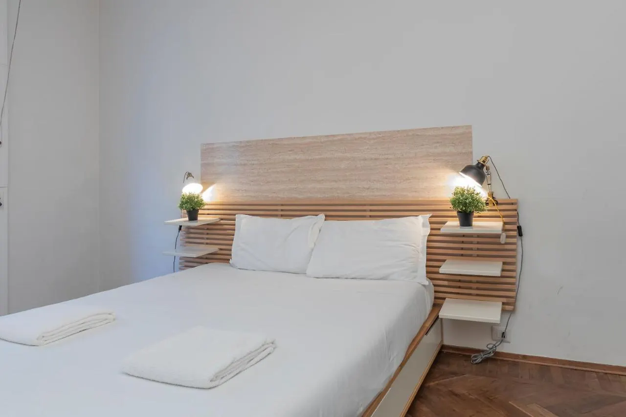 Renovated Apartment Close To Central Station Ponte Seveso 42 Milano 0*,  Italia